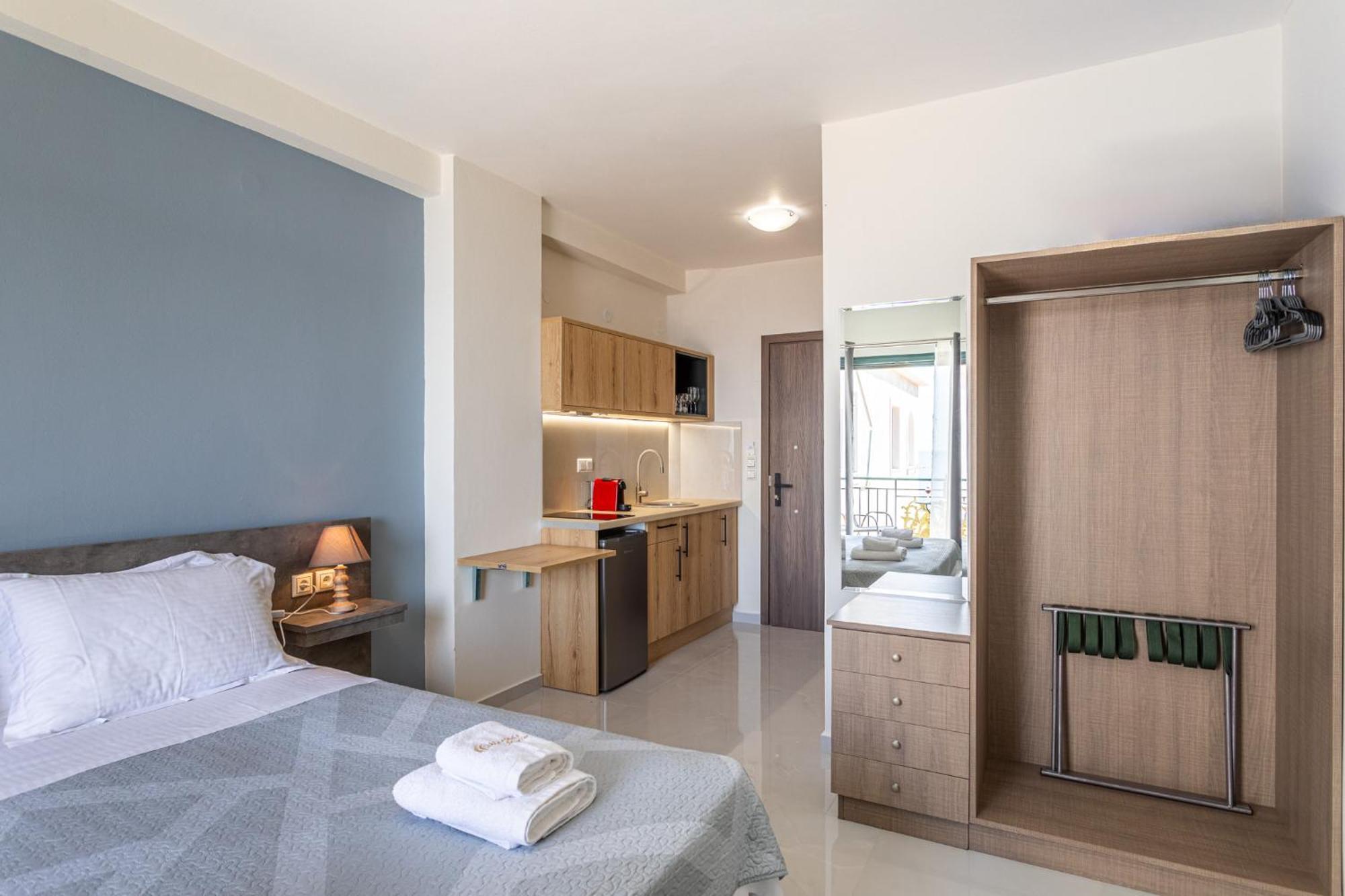 Aparthotel Marina Kardamyli Zewnętrze zdjęcie